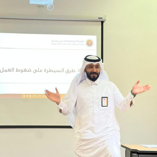 b51850ea-cc49-48c3-97d3-99ce0c78f793